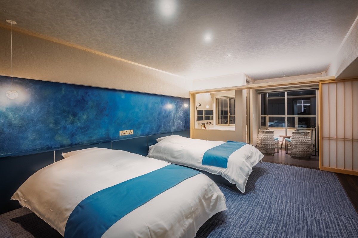 ホテル三楽荘「波の綾」フロア・客室
