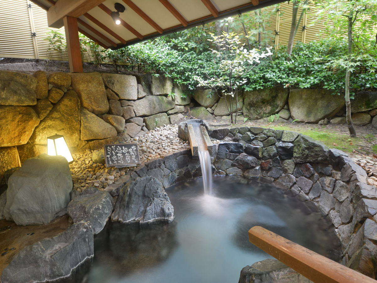 庭園露天風呂